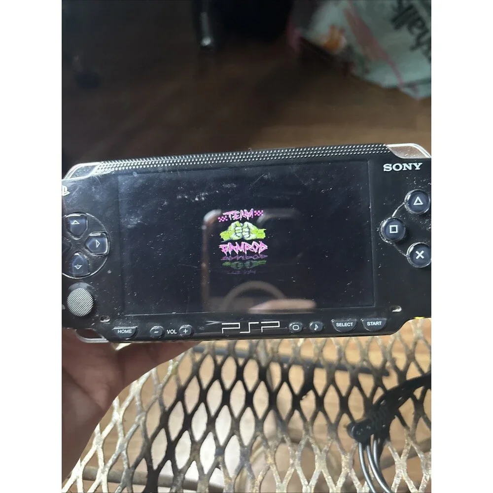 Sony PlayStation Portable PSP PSP1001 Handheld Console Gaming With Game Black